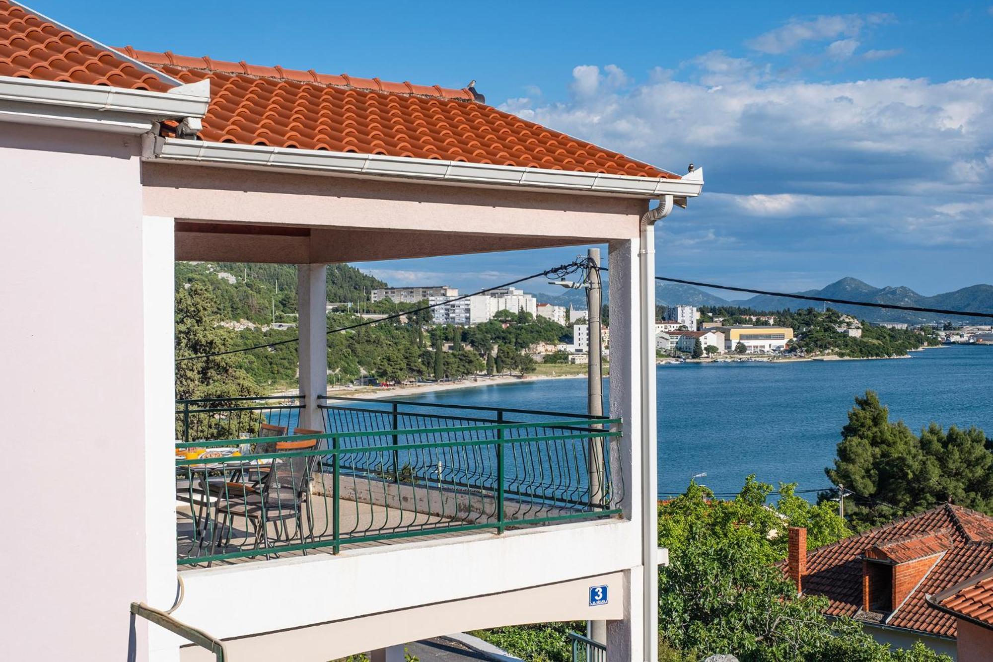 Sea View 2 Bacina
