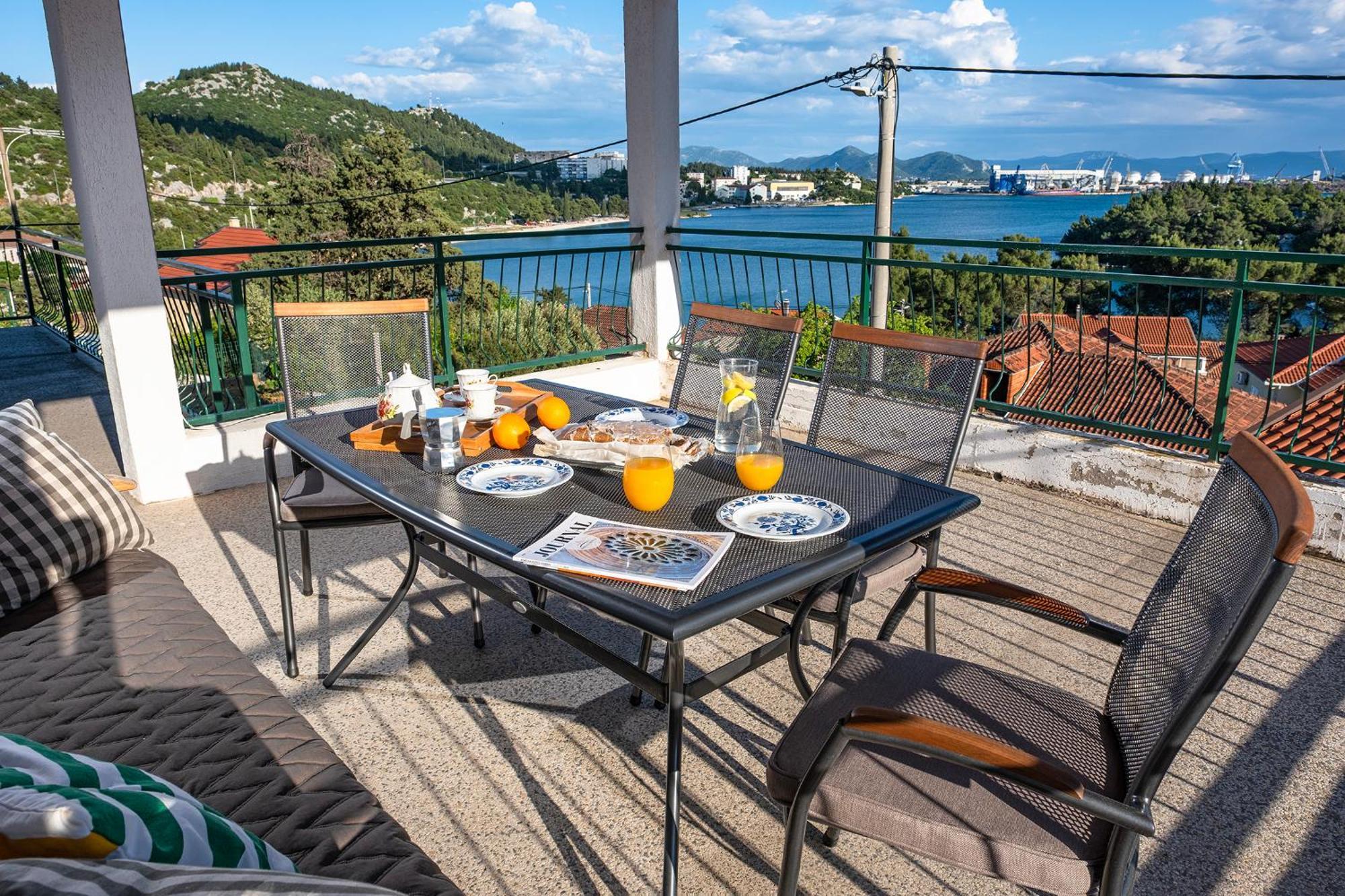 Sea View 2 Apartment